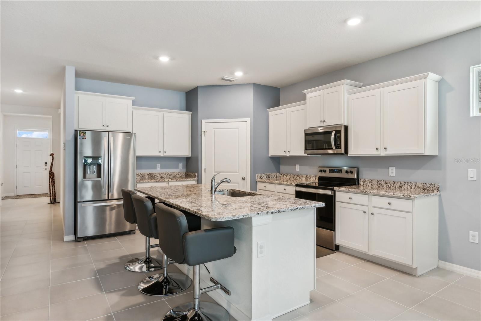 3722 MOSSY LIMB COURT