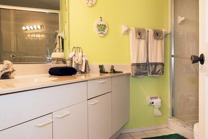 SHORELINE TERRACES IV AT PERICO BAY 1 - Residential Lease