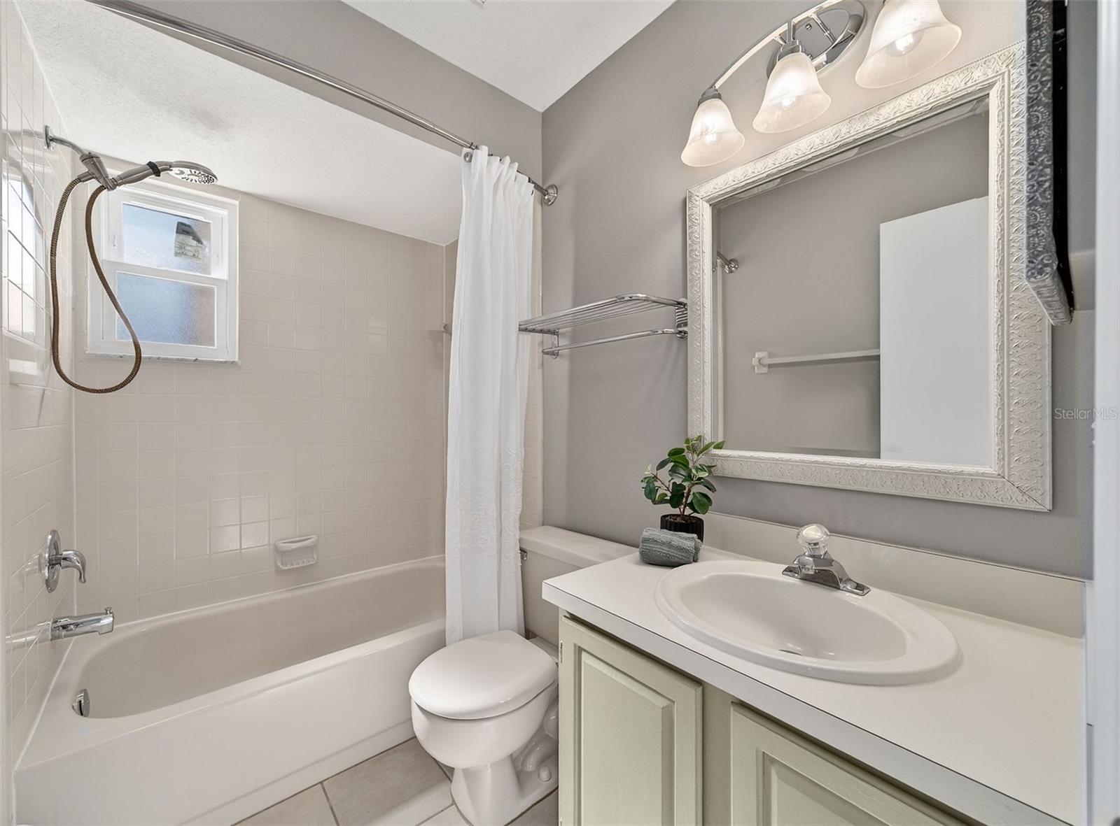 COUNTRY CLUB VILLAGE UNIT 3 - Residential