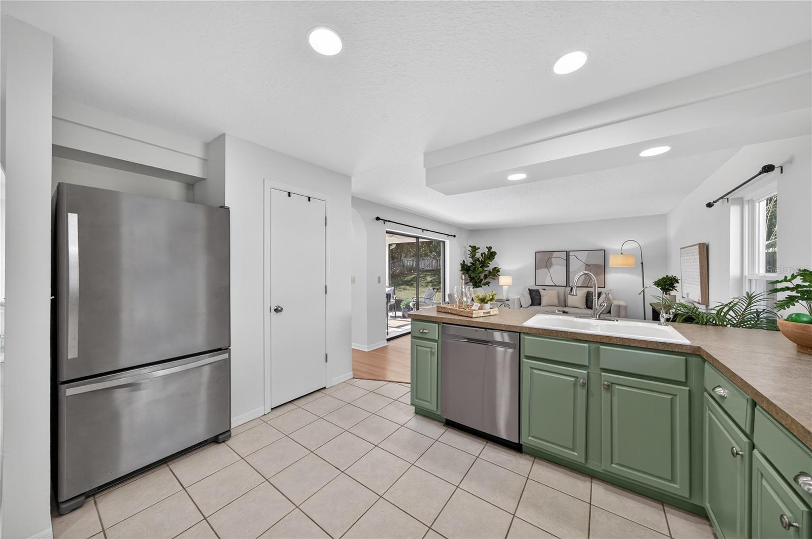 COUNTRY CLUB VILLAGE UNIT 3 - Residential