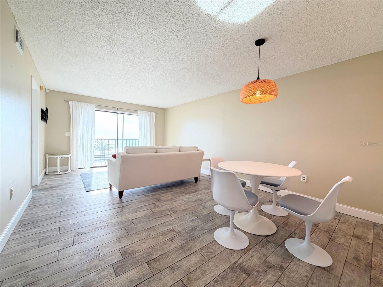 SAND PEBBLE POINTE CONDO 03 - Residential