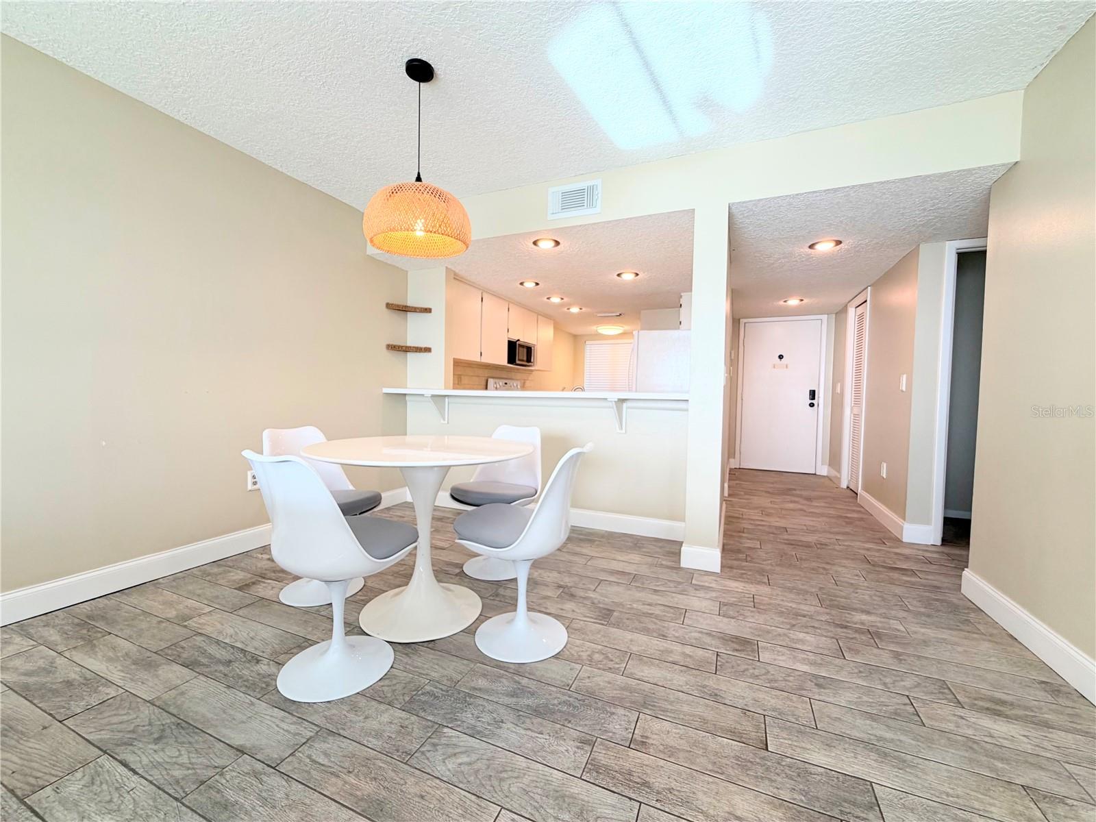 SAND PEBBLE POINTE CONDO 03 - Residential