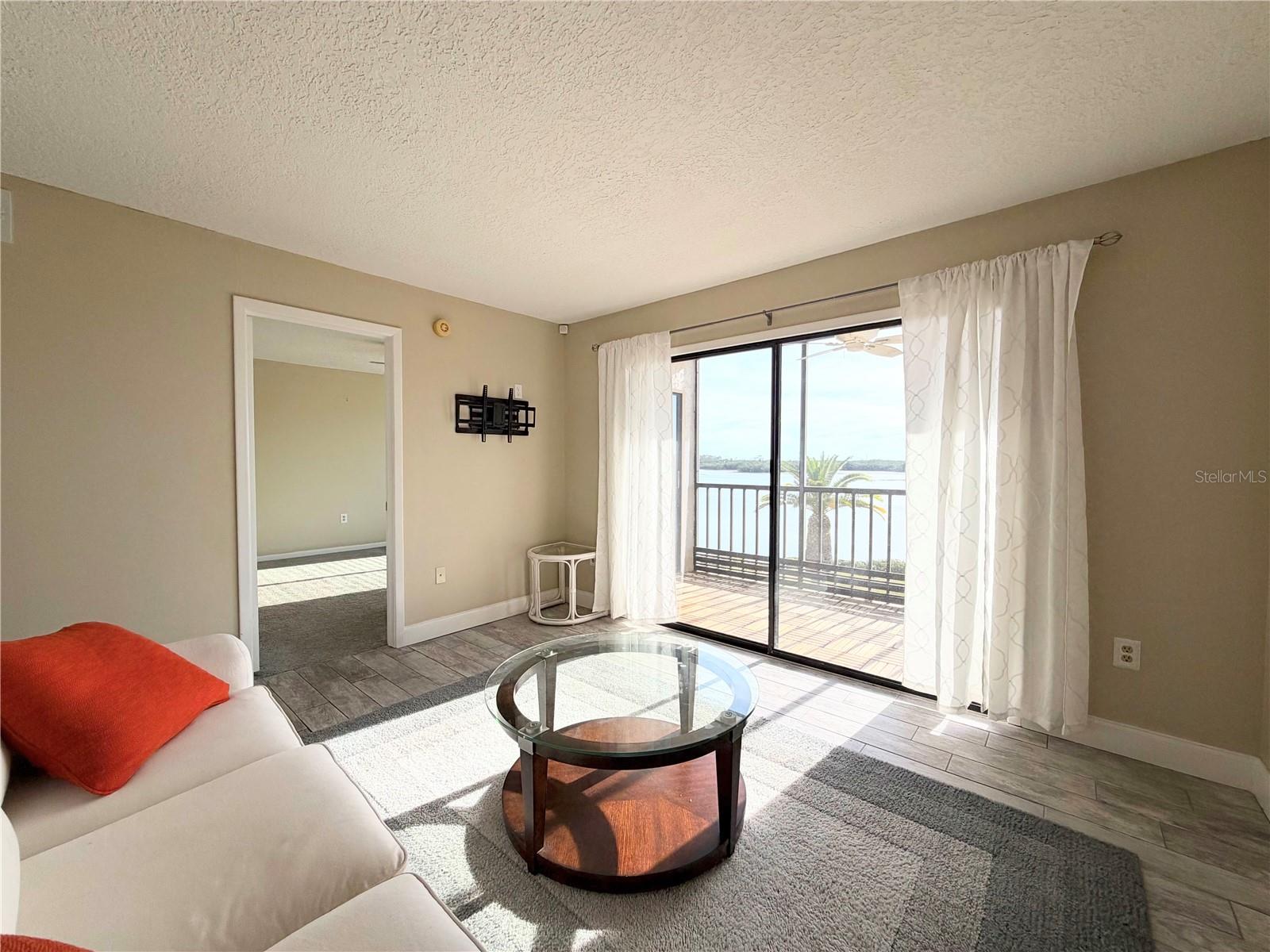 SAND PEBBLE POINTE CONDO 03 - Residential