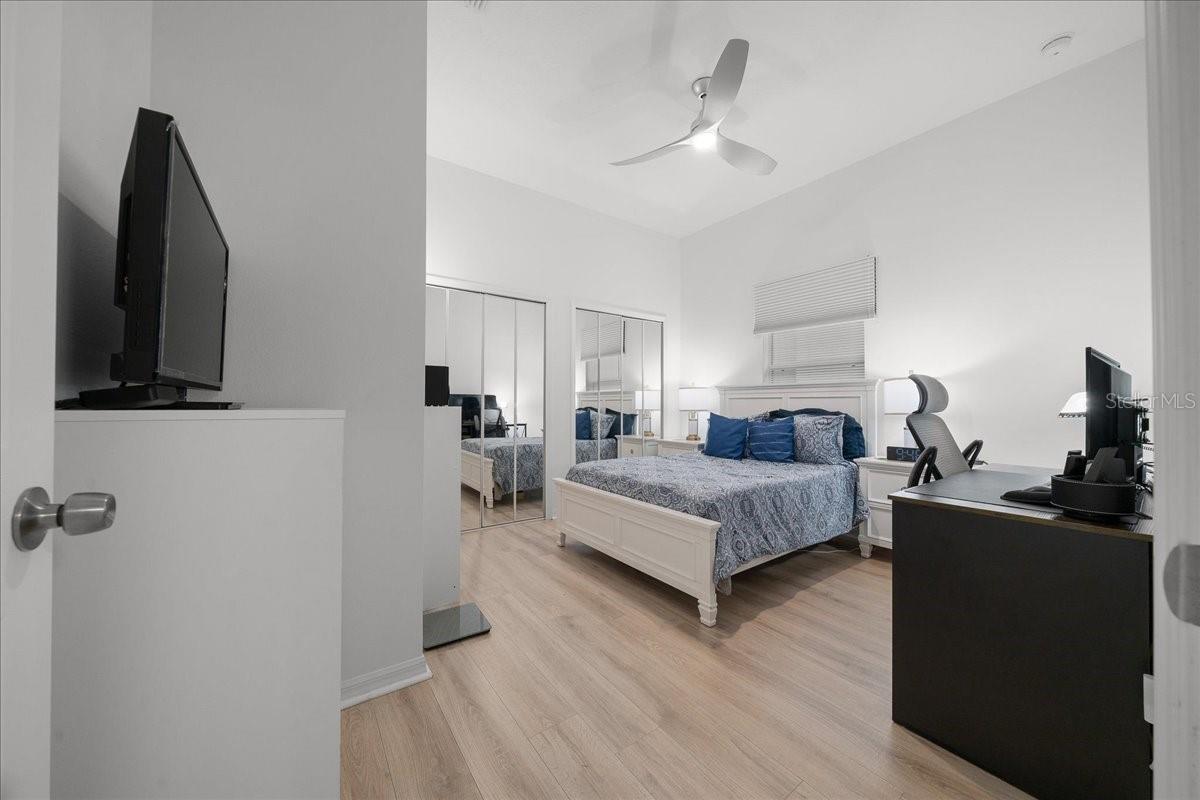 PLANTATION AT LEESBURG GLENDALE VILLAGE - Residential