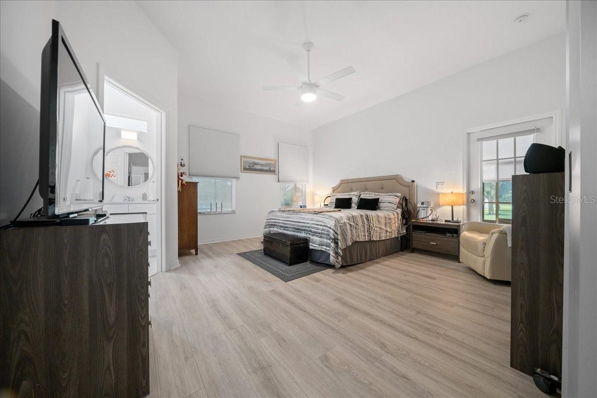 PLANTATION AT LEESBURG GLENDALE VILLAGE - Residential