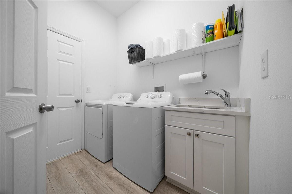 PLANTATION AT LEESBURG GLENDALE VILLAGE - Residential