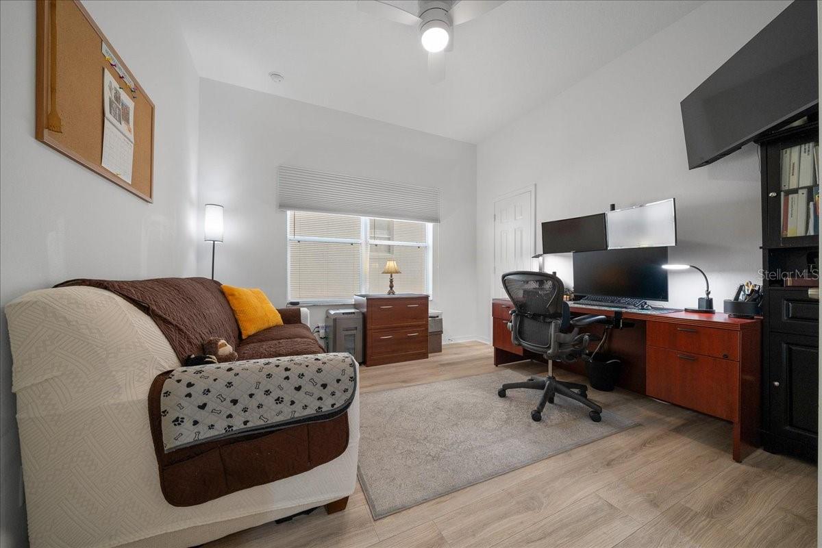 PLANTATION AT LEESBURG GLENDALE VILLAGE - Residential