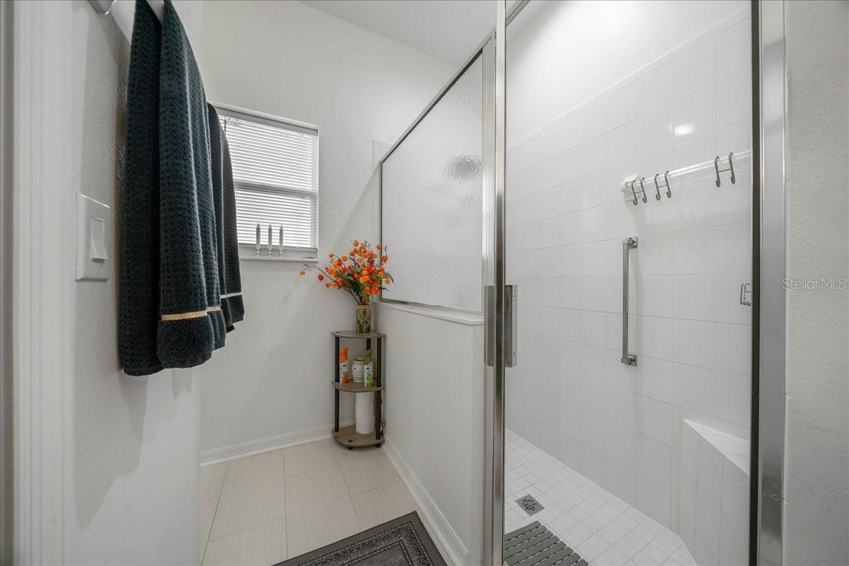 PLANTATION AT LEESBURG GLENDALE VILLAGE - Residential