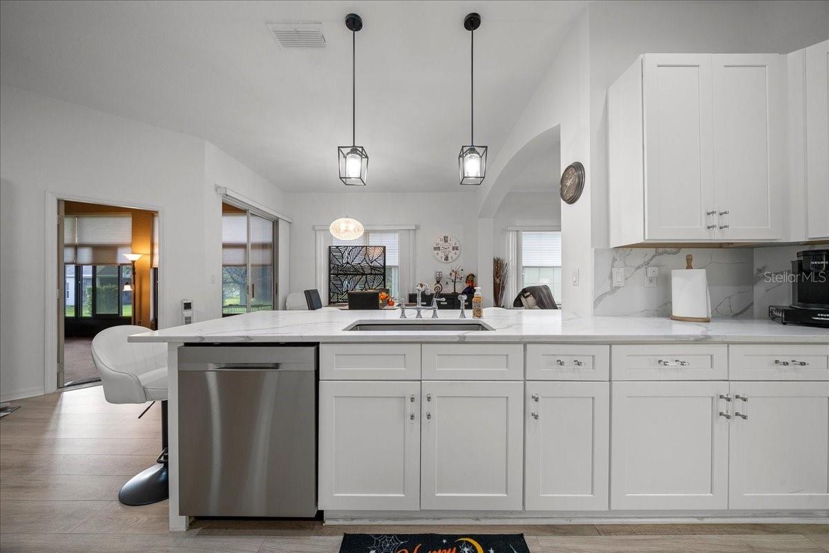 PLANTATION AT LEESBURG GLENDALE VILLAGE - Residential