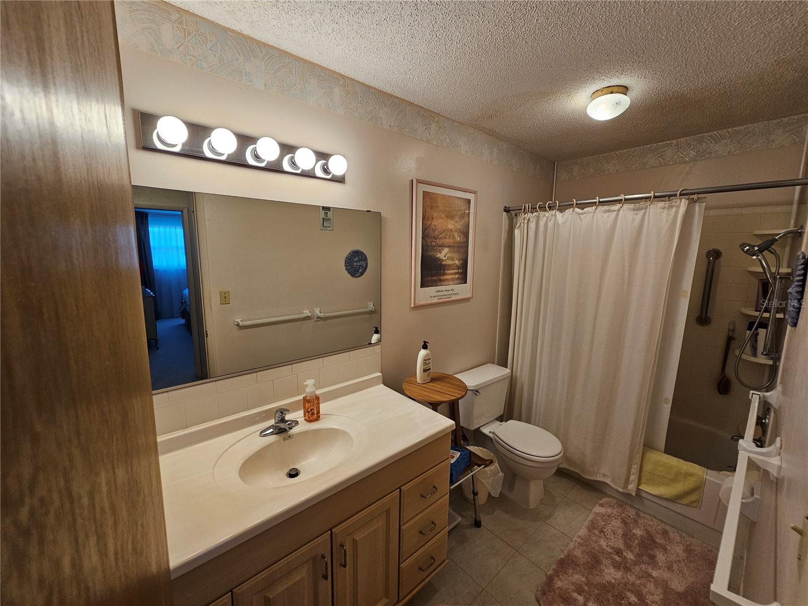 TOWN SHORES OF GULFPORT - Residential Lease