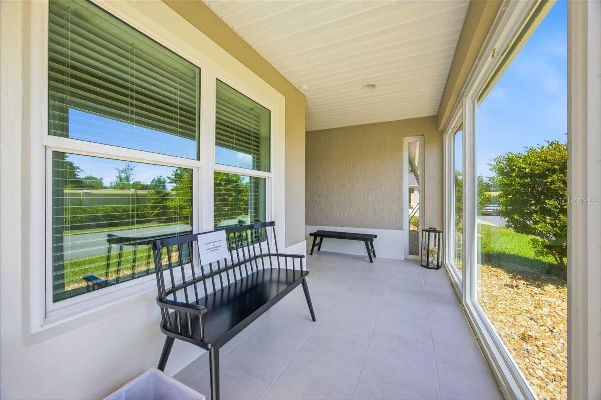 VILLAGES/SOUTHERN OAKS UN #116 - Residential