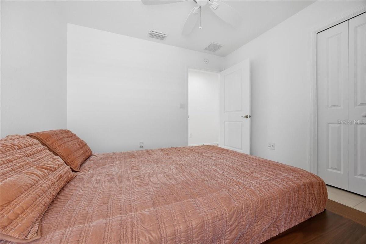 VILLAGES/SOUTHERN OAKS UN #116 - Residential