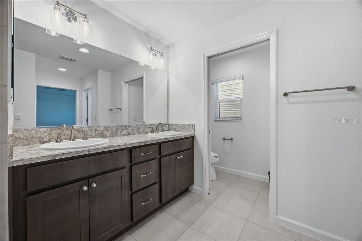 VILLAGES/SOUTHERN OAKS UN #116 - Residential