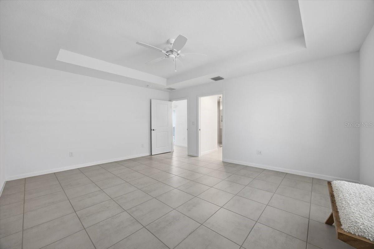 VILLAGES/SOUTHERN OAKS UN #116 - Residential