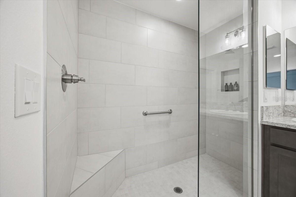 VILLAGES/SOUTHERN OAKS UN #116 - Residential