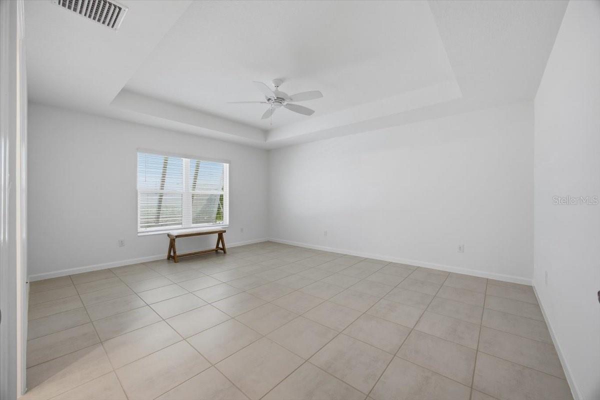 VILLAGES/SOUTHERN OAKS UN #116 - Residential