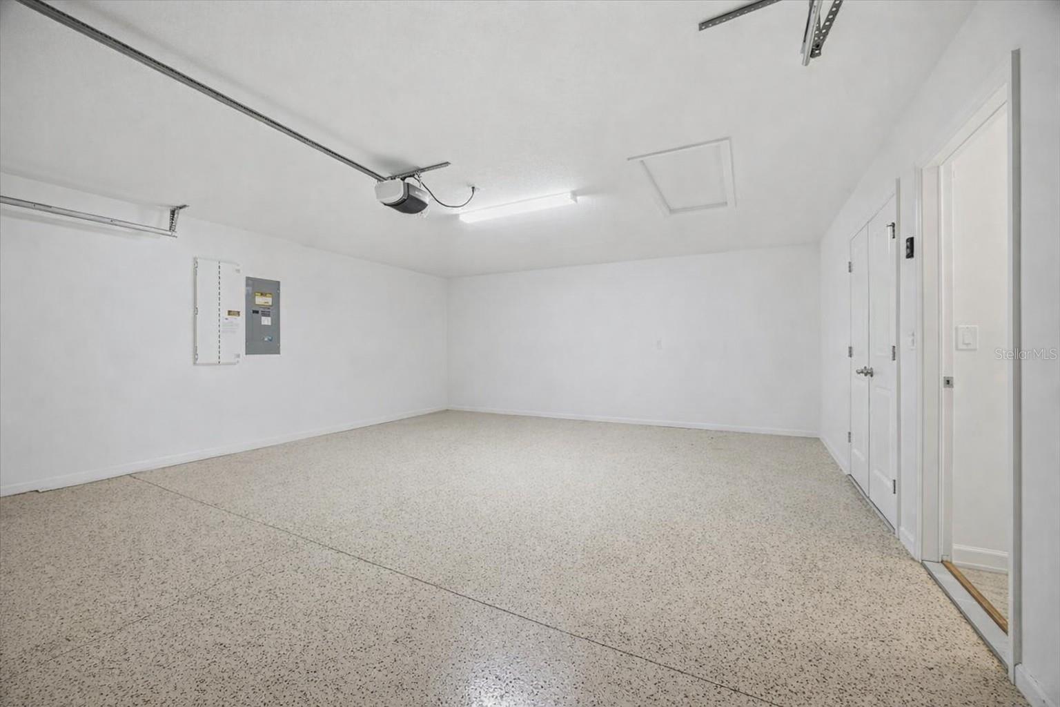 VILLAGES/SOUTHERN OAKS UN #116 - Residential