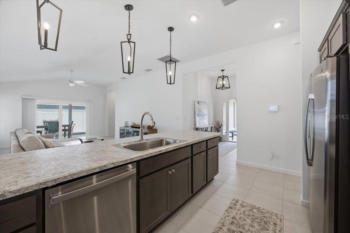 VILLAGES/SOUTHERN OAKS UN #116 - Residential