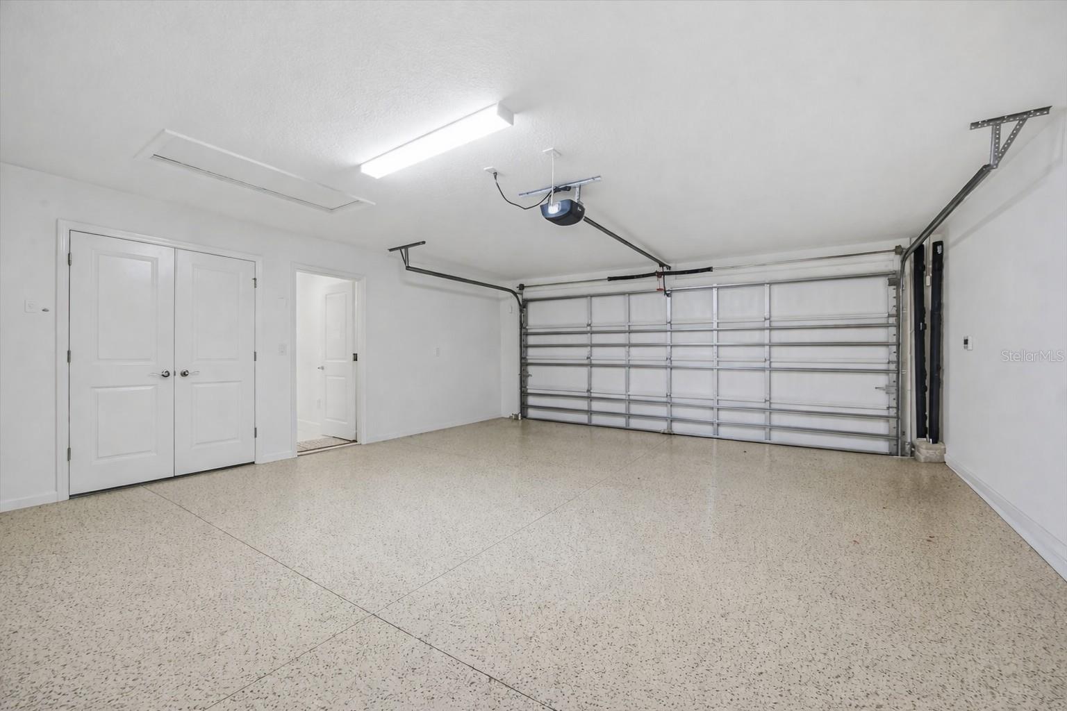 VILLAGES/SOUTHERN OAKS UN #116 - Residential