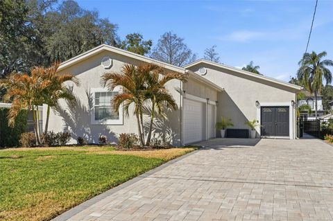 Photo of 5412 Parkway Drive, Belle Isle, FL 32809 (MLS # O6406118)