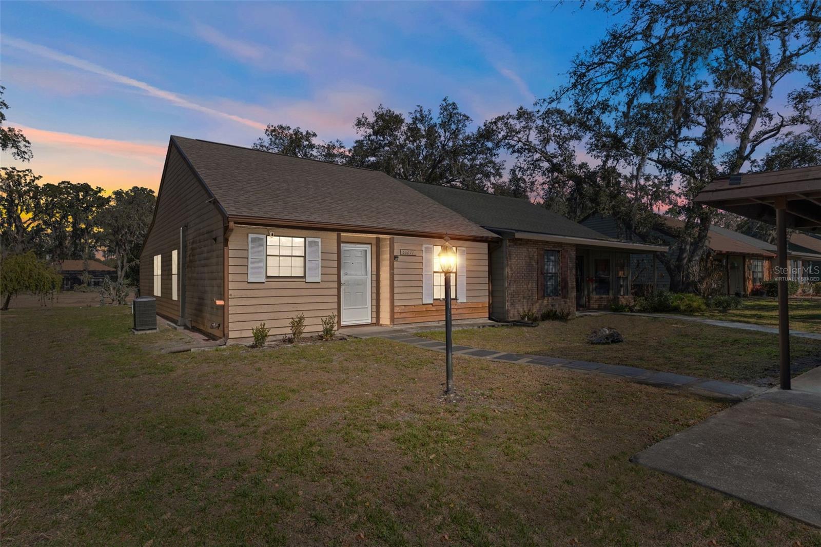 WHISPERING OAKS ESTATES PHASE 1-D - Residential