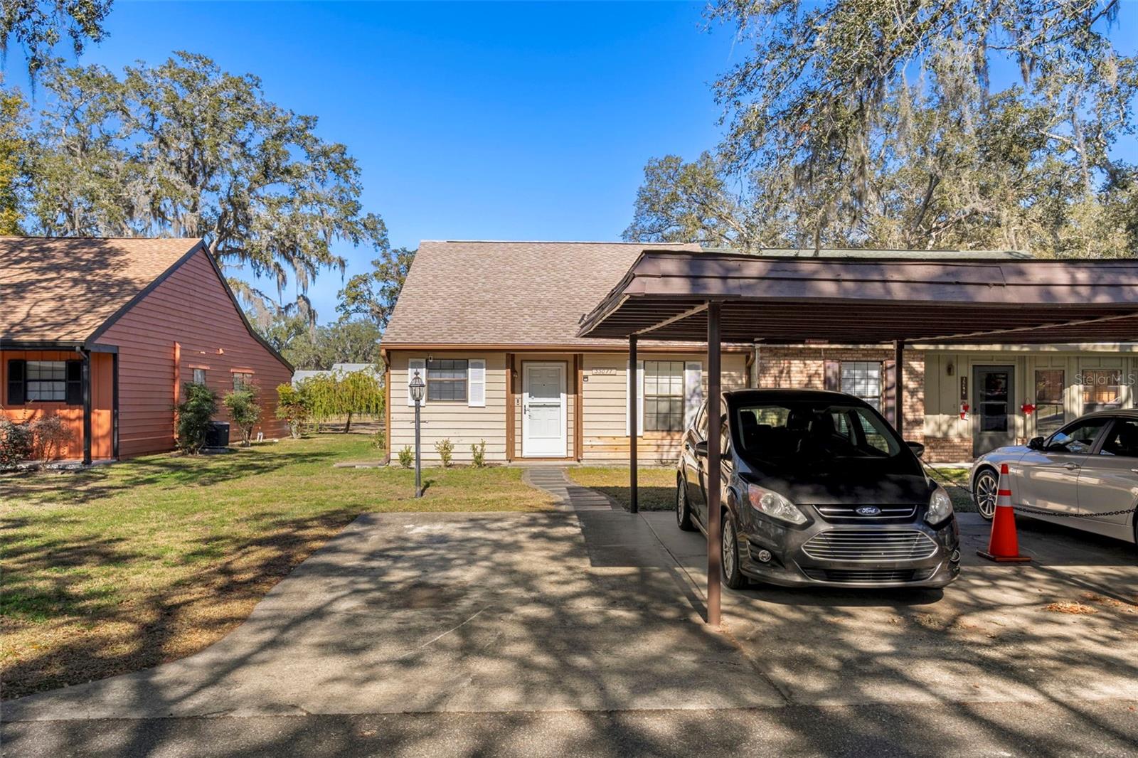 WHISPERING OAKS ESTATES PHASE 1-D - Residential