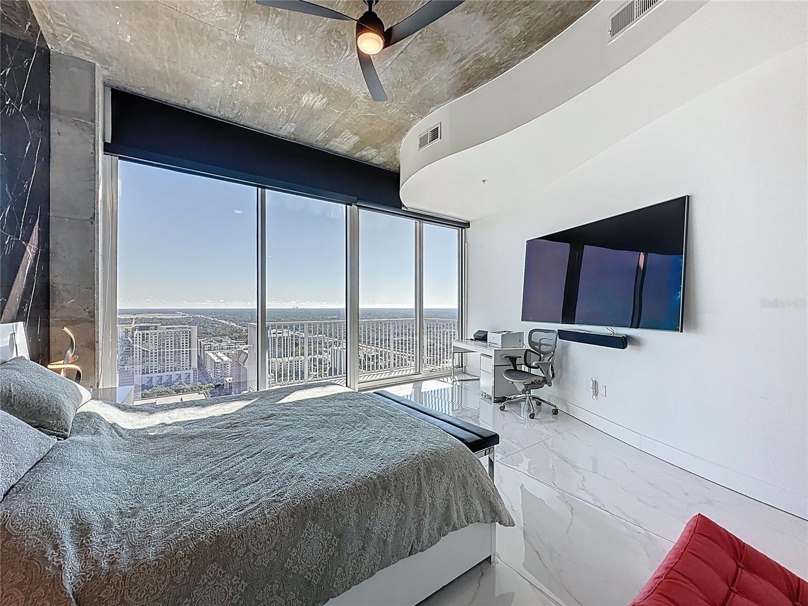SOLAIRE/PLZA CONDO - Residential