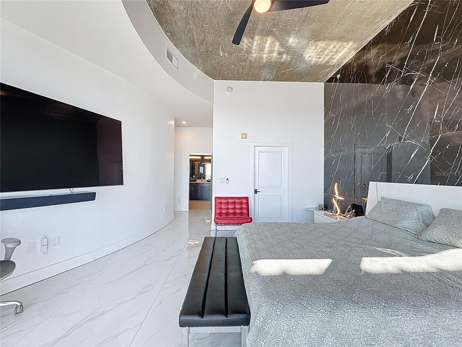 SOLAIRE/PLZA CONDO - Residential