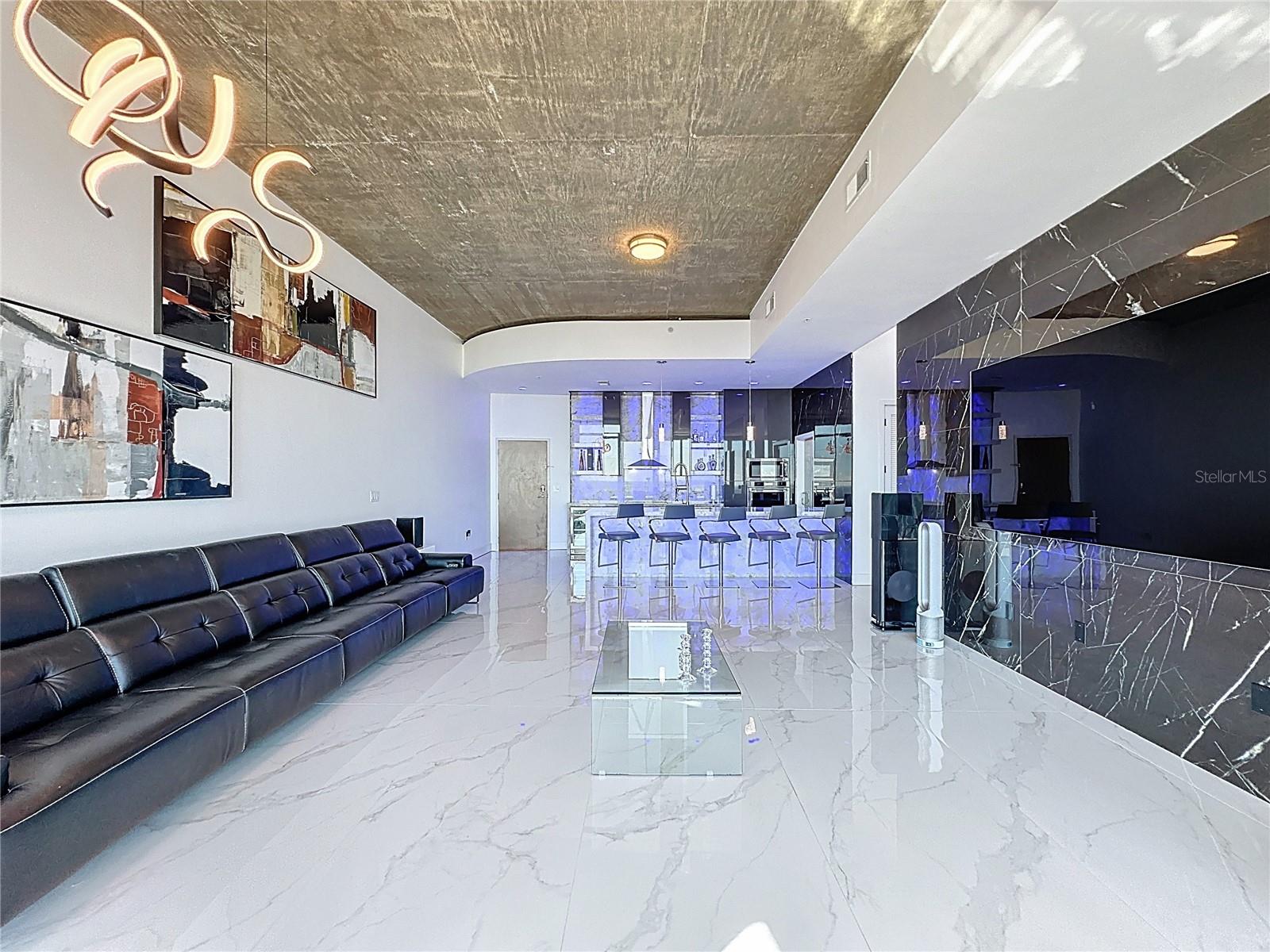 SOLAIRE/PLZA CONDO - Residential