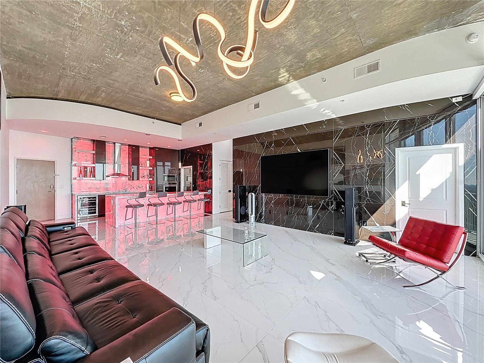 SOLAIRE/PLZA CONDO - Residential