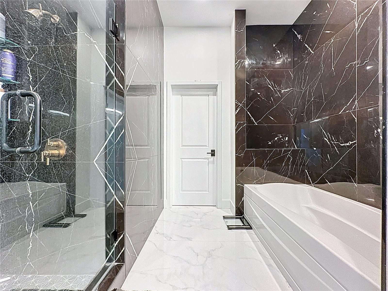 SOLAIRE/PLZA CONDO - Residential