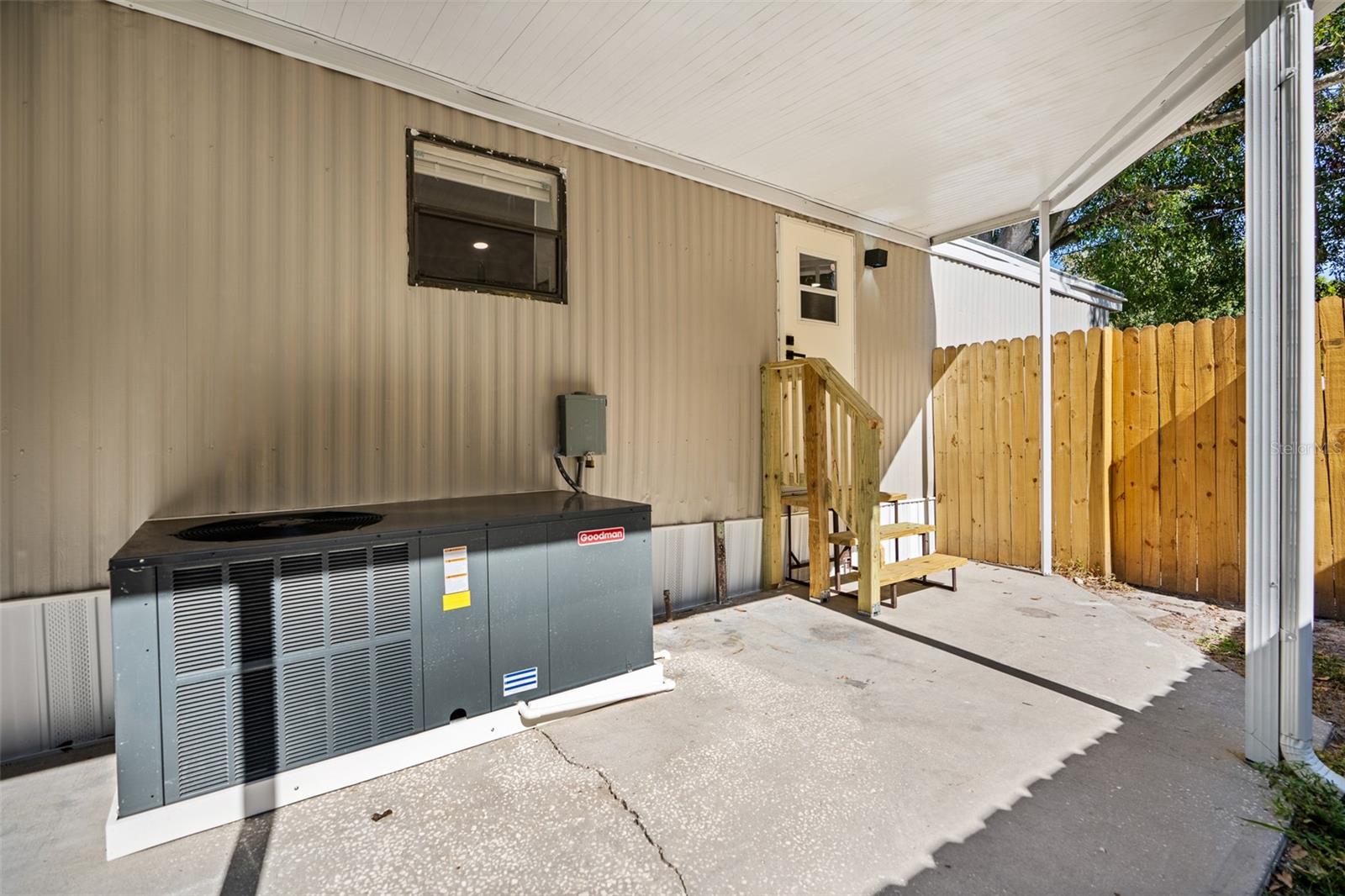 BAYNARD LEE JR 2 - Residential