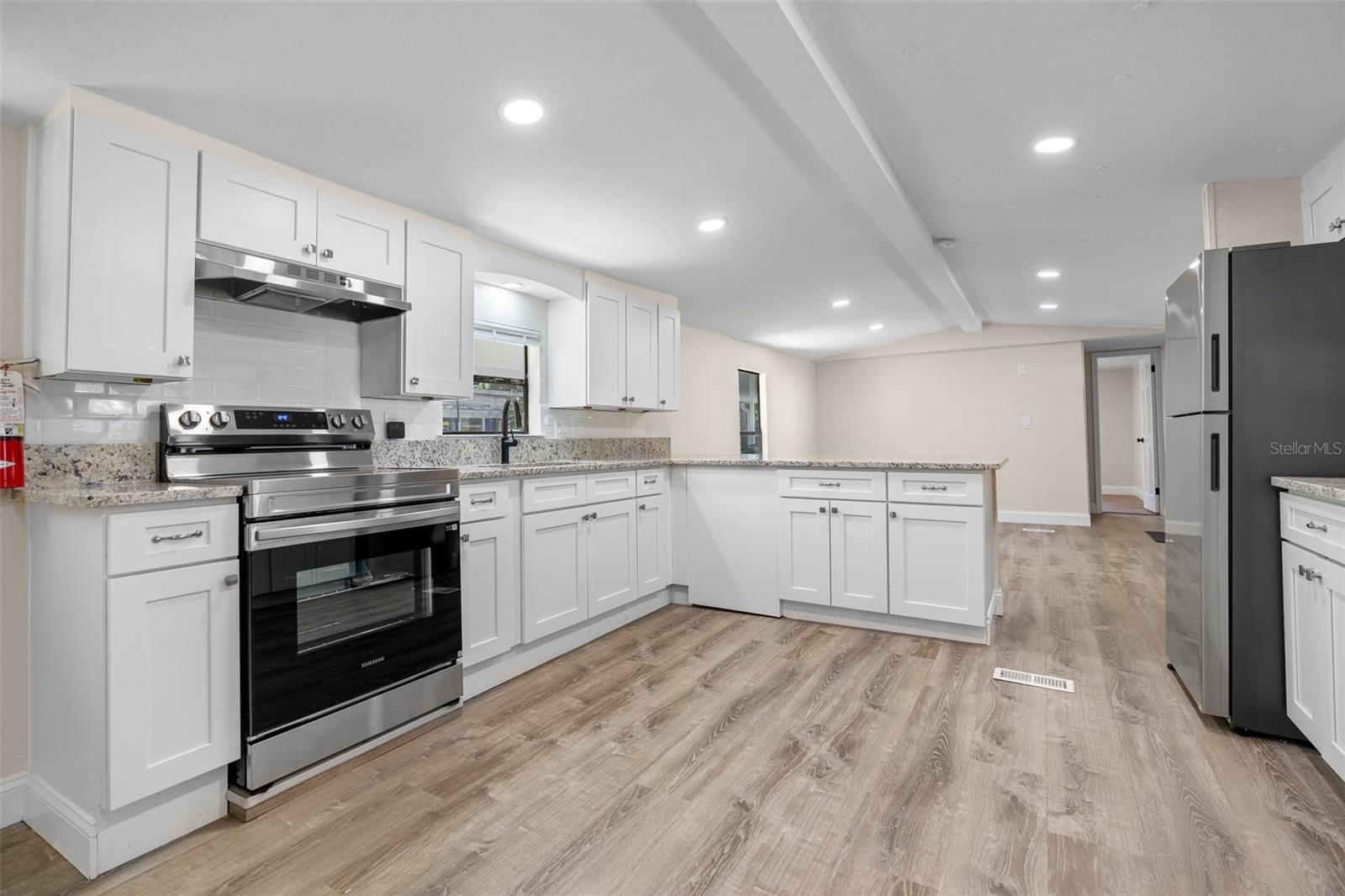 BAYNARD LEE JR 2 - Residential