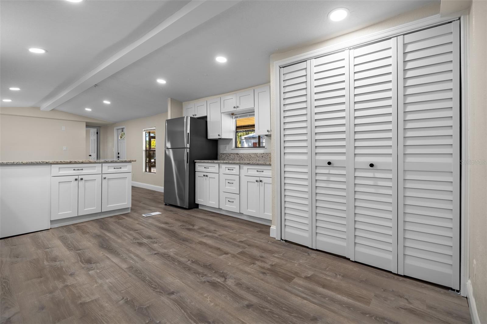 BAYNARD LEE JR 2 - Residential