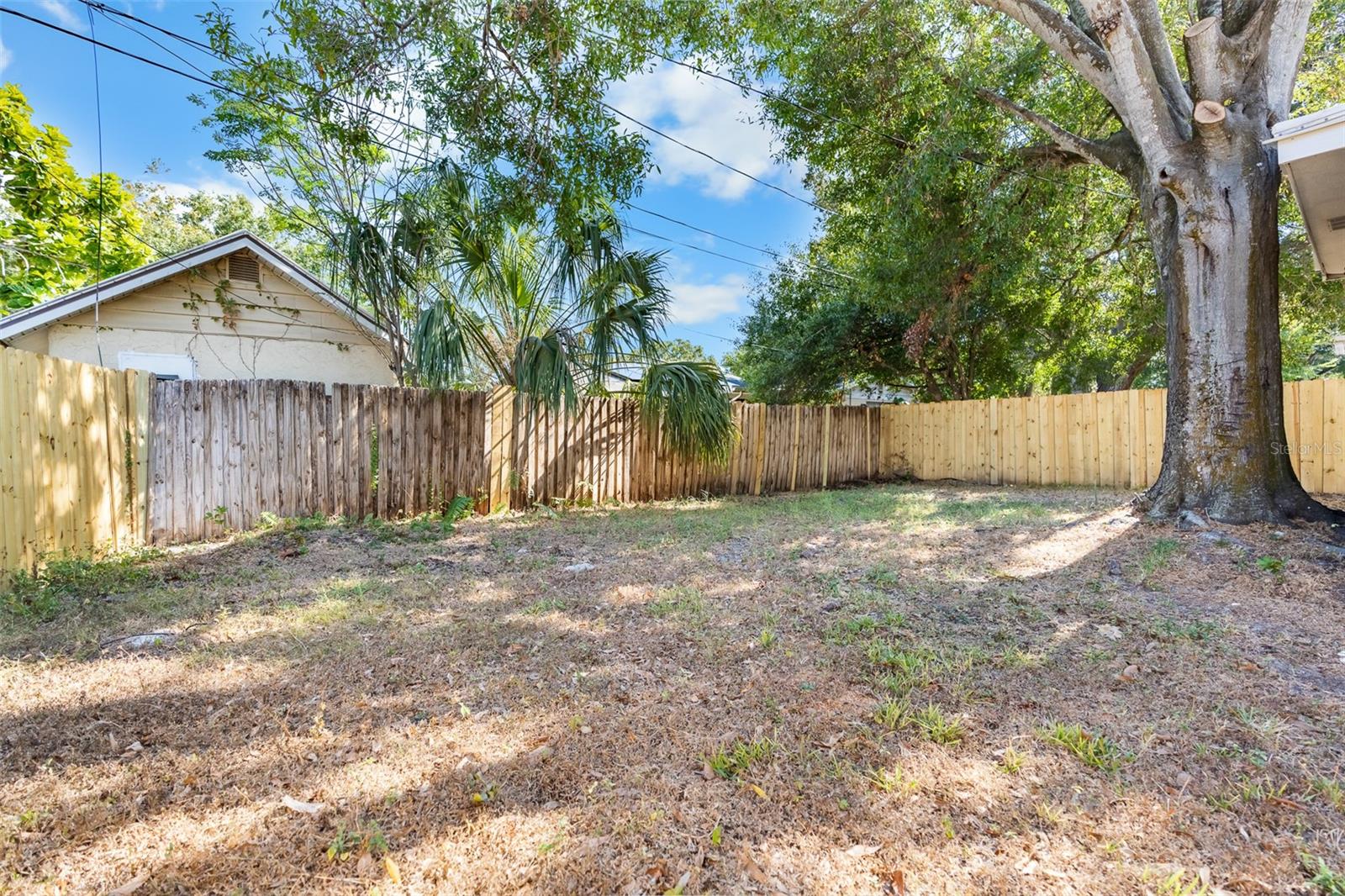 BAYNARD LEE JR 2 - Residential