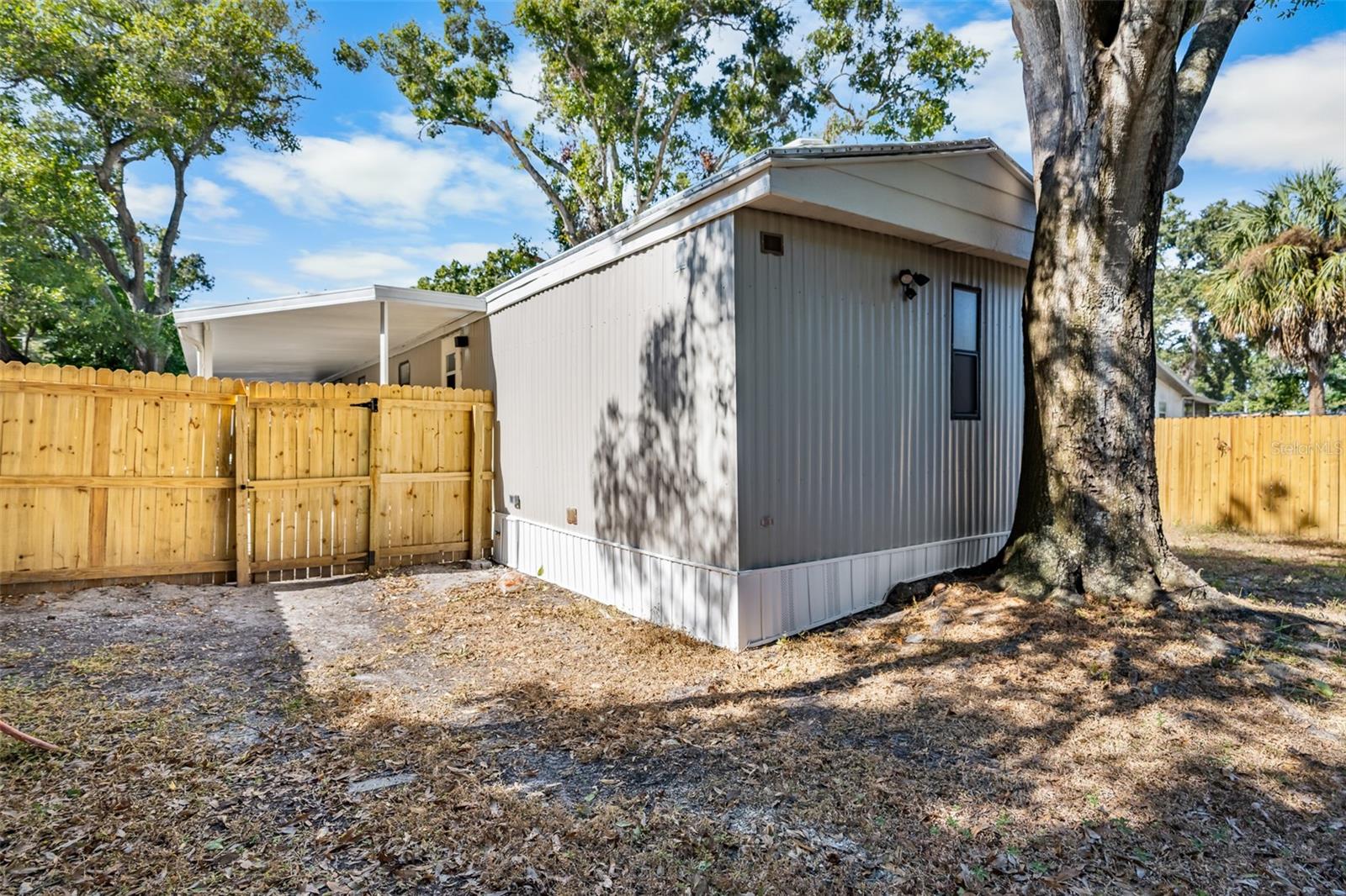 BAYNARD LEE JR 2 - Residential