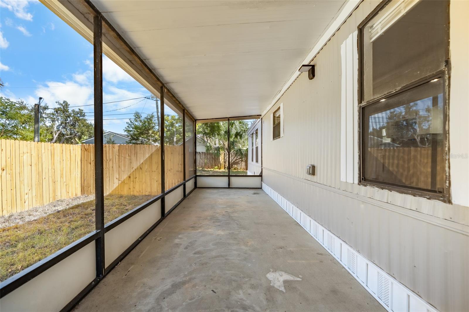 BAYNARD LEE JR 2 - Residential