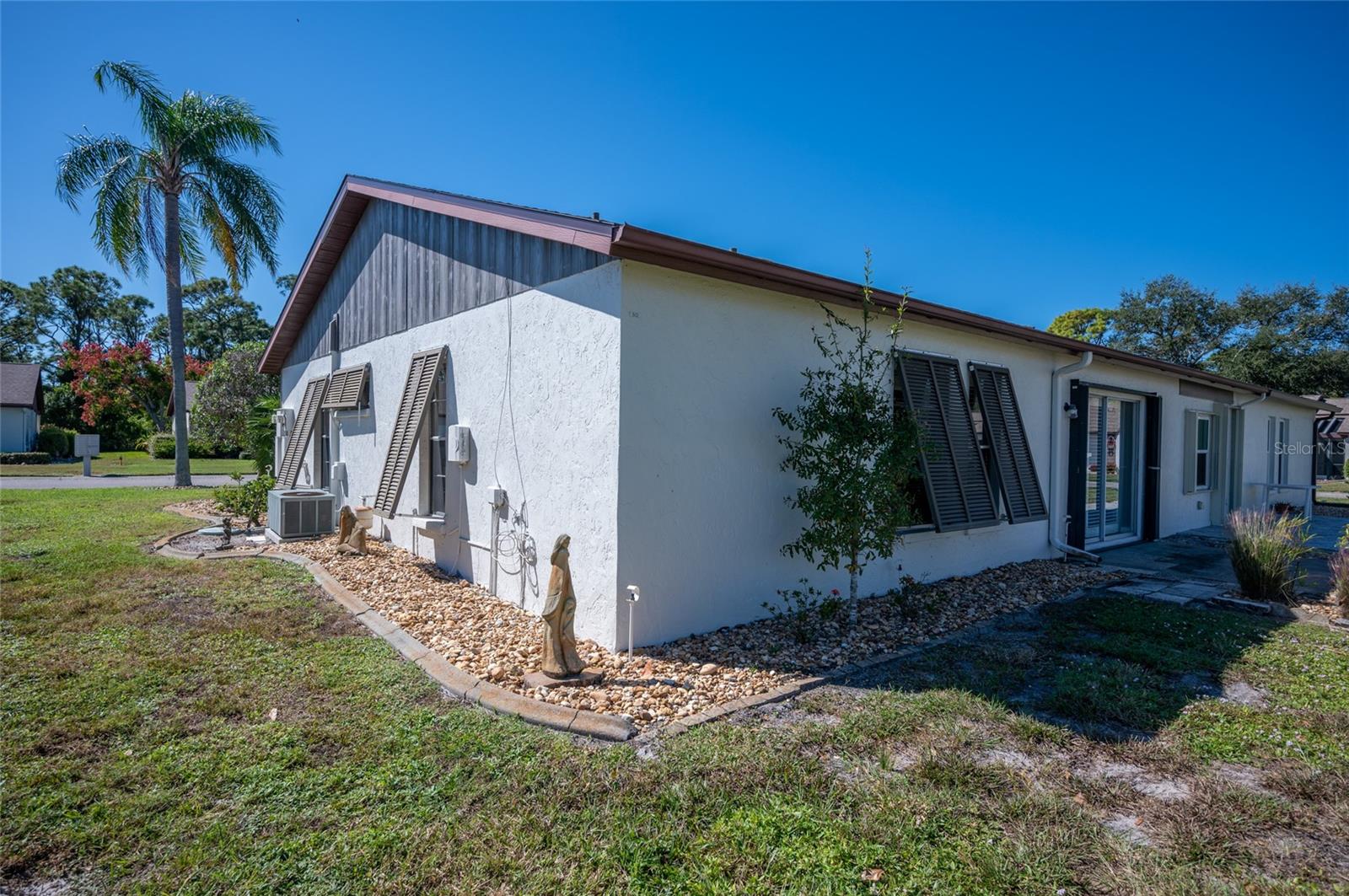 FOXWOOD - Residential