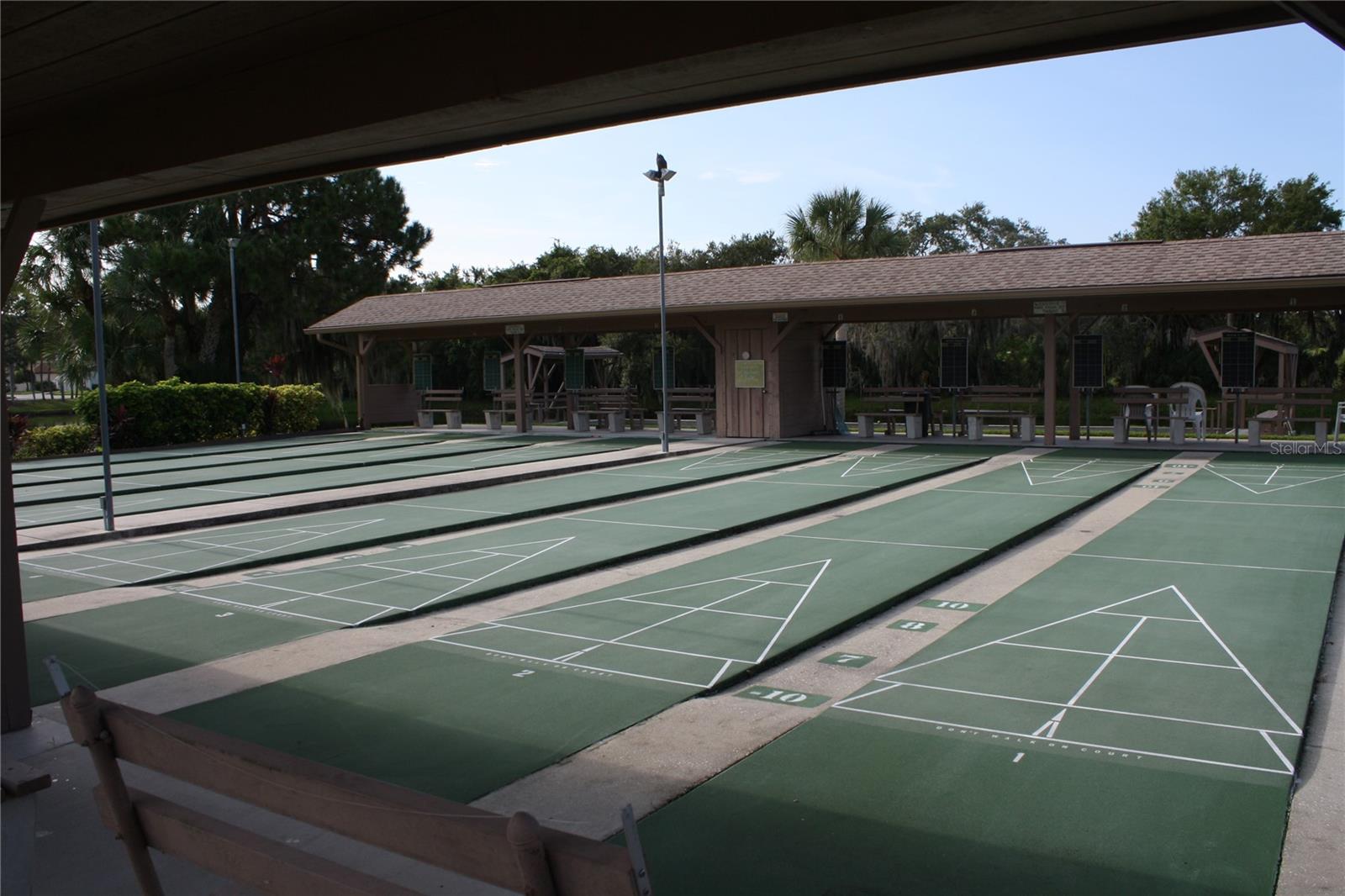 FOXWOOD - Residential