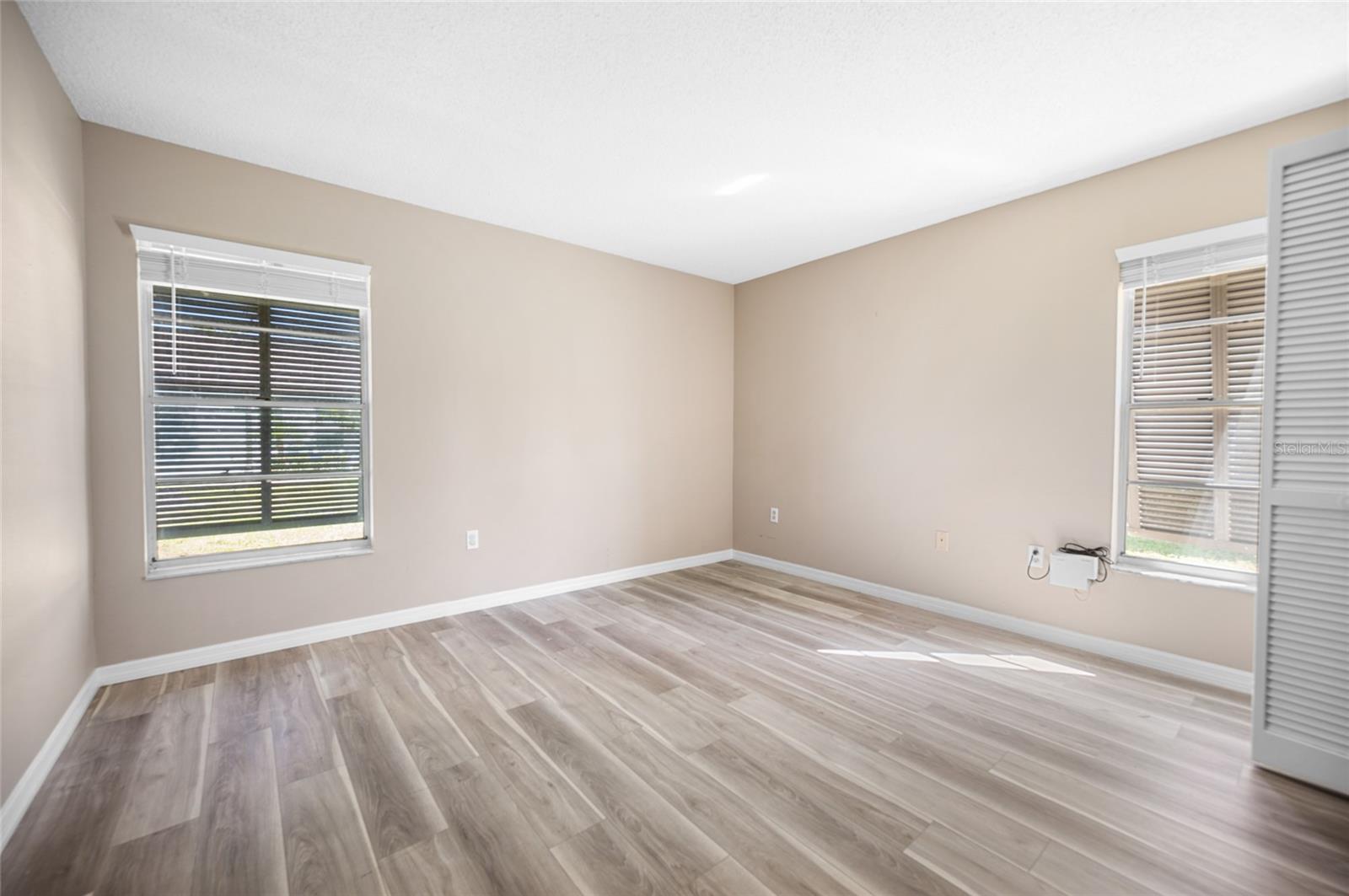 FOXWOOD - Residential