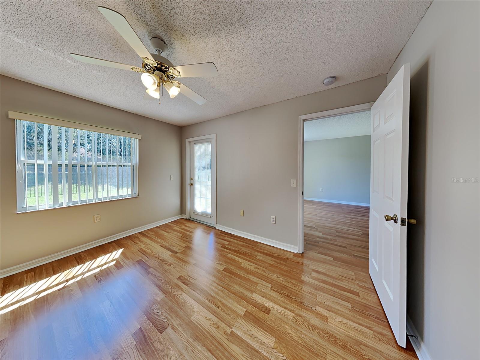 LAKE MARION GOLF RESORT - Residential Lease