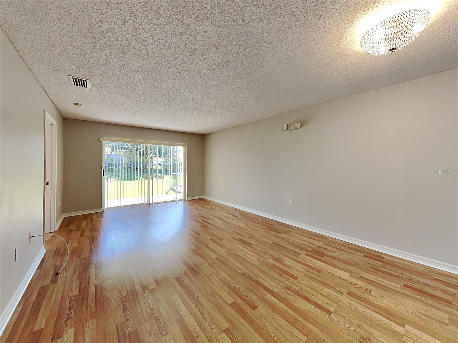 LAKE MARION GOLF RESORT - Residential Lease