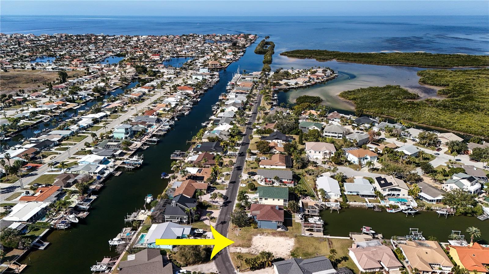 GULF HARBORS WOODLANDS - Land