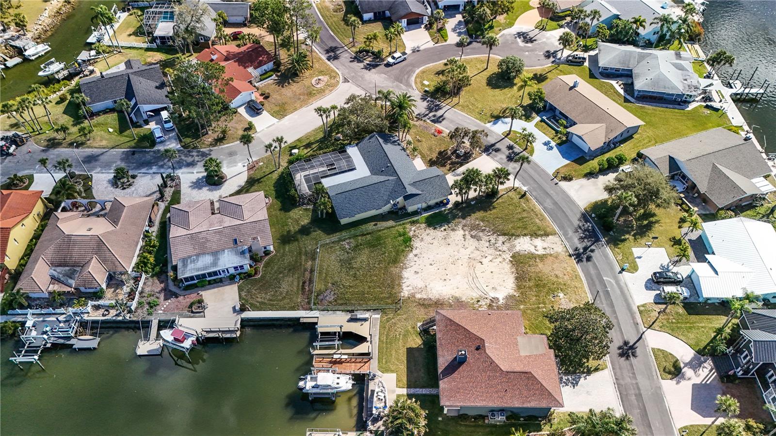 GULF HARBORS WOODLANDS - Land