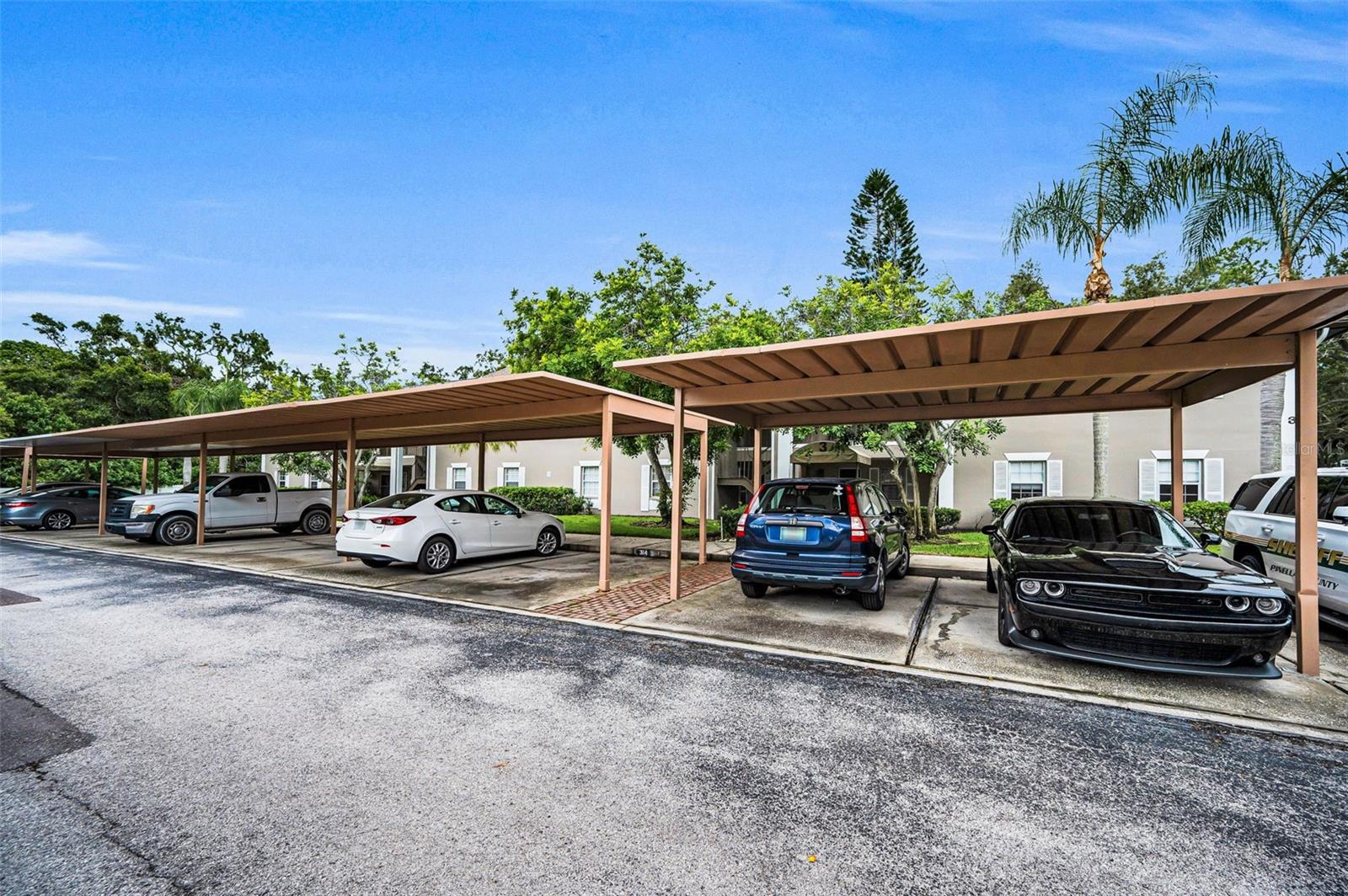 5265 E BAY DRIVE 313