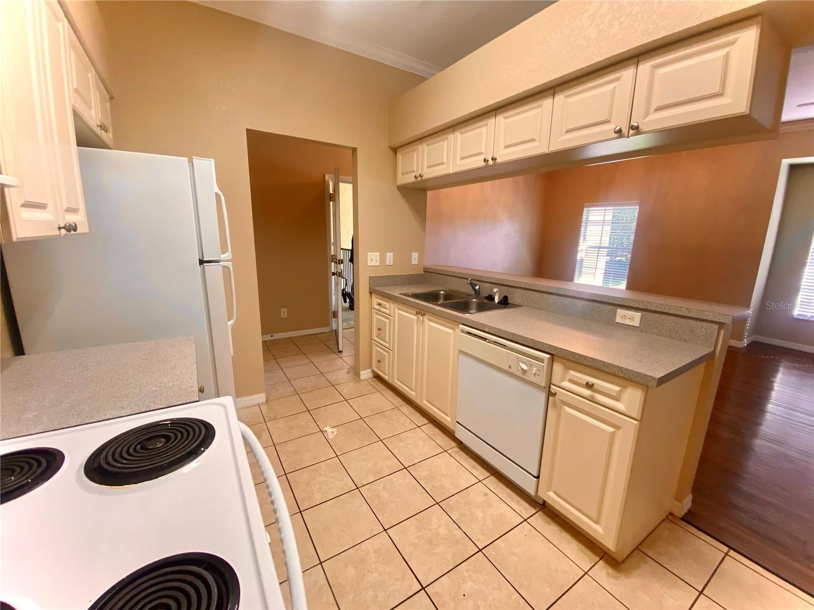 EAGLE POND CONDO - Residential Lease