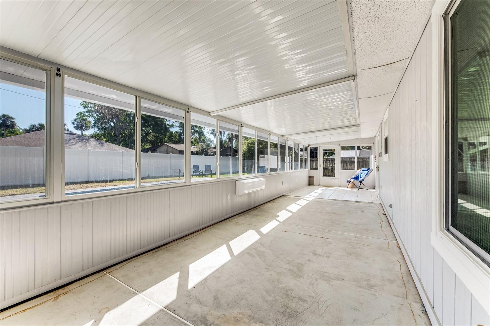 Florida Shores 01 - Residential