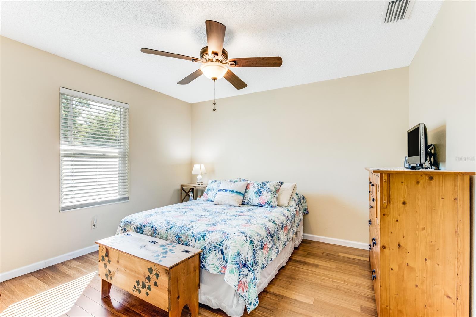 Florida Shores 01 - Residential