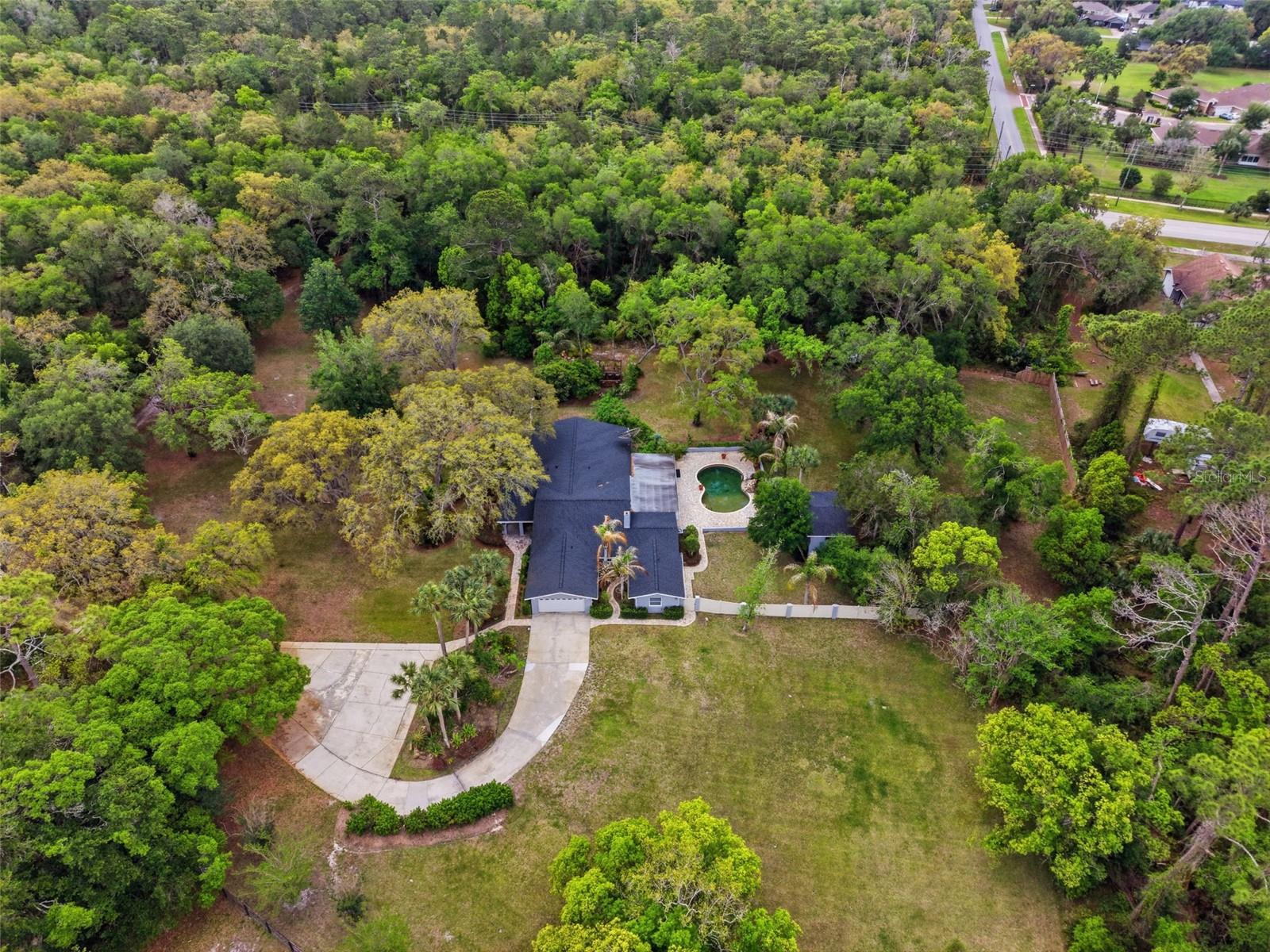 1650 E UNIVERSITY AVENUE