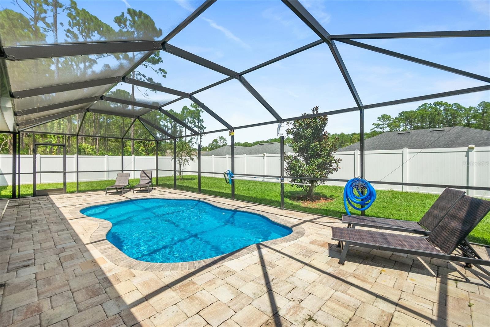 10 LLADD COURT